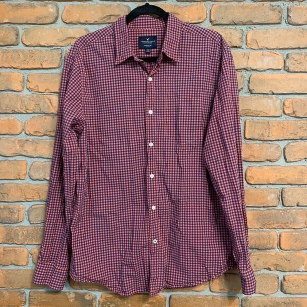 AE American Eagle Men's Seriously Soft Cotton Gingham Classic Fit Shirt Large